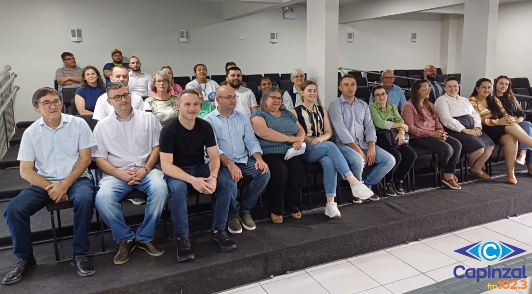 Deputado Federal Fabio Schiochet (UNIÃO) recebe demandas de Capinzal nas áreas de saúde, assistência social e educação