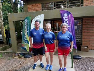 Atletas e dirigentes de Capinzal que atual por Florianópolis