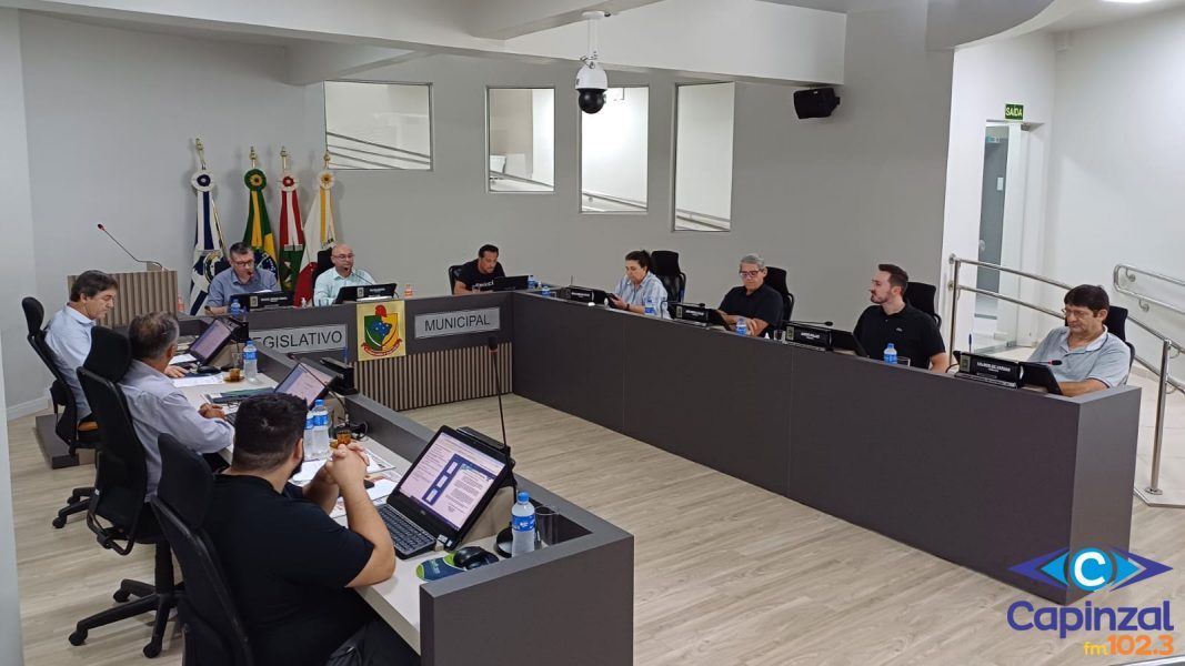 Projeto que amplia 91 vagas na Prefeitura é aprovado por 5 a 4 na Câmara de Capinzal