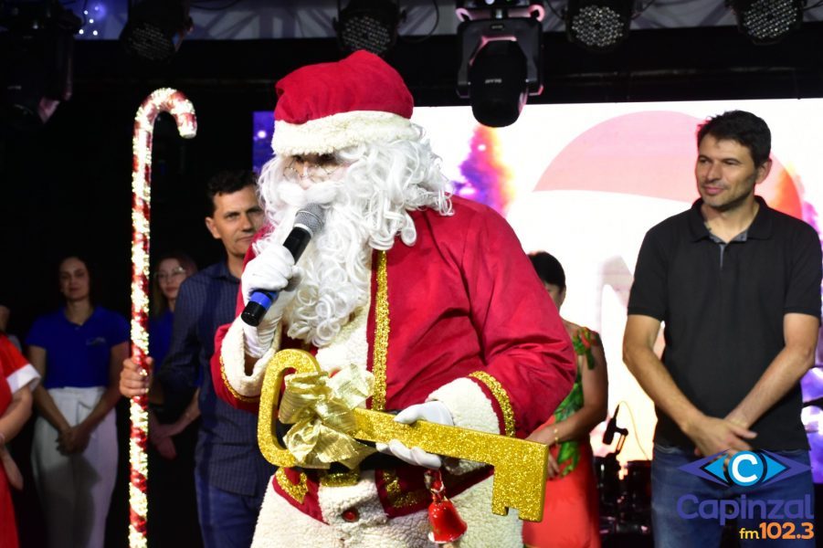 Abertura do Natal da Magia 2025 ocorre neste sábado (29) em Ouro