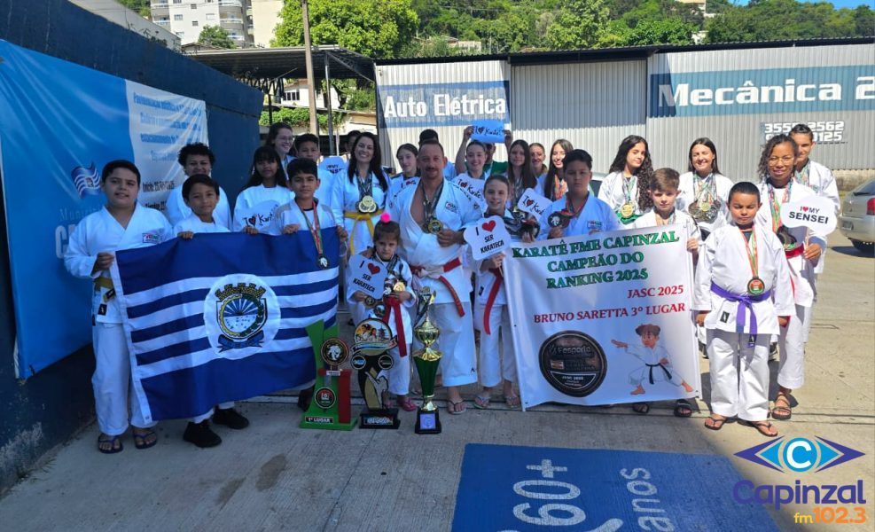 Carreata celebra conquistas históricas do karatê de Capinzal