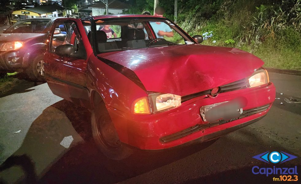Idosa de 82 anos é socorrida após colisão entre veículos em Capinzal