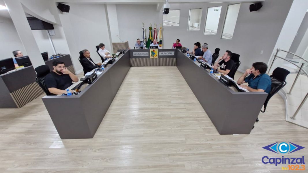 Vereadores de Capinzal aprovam R$ 2,7 milhões em emendas impositivas