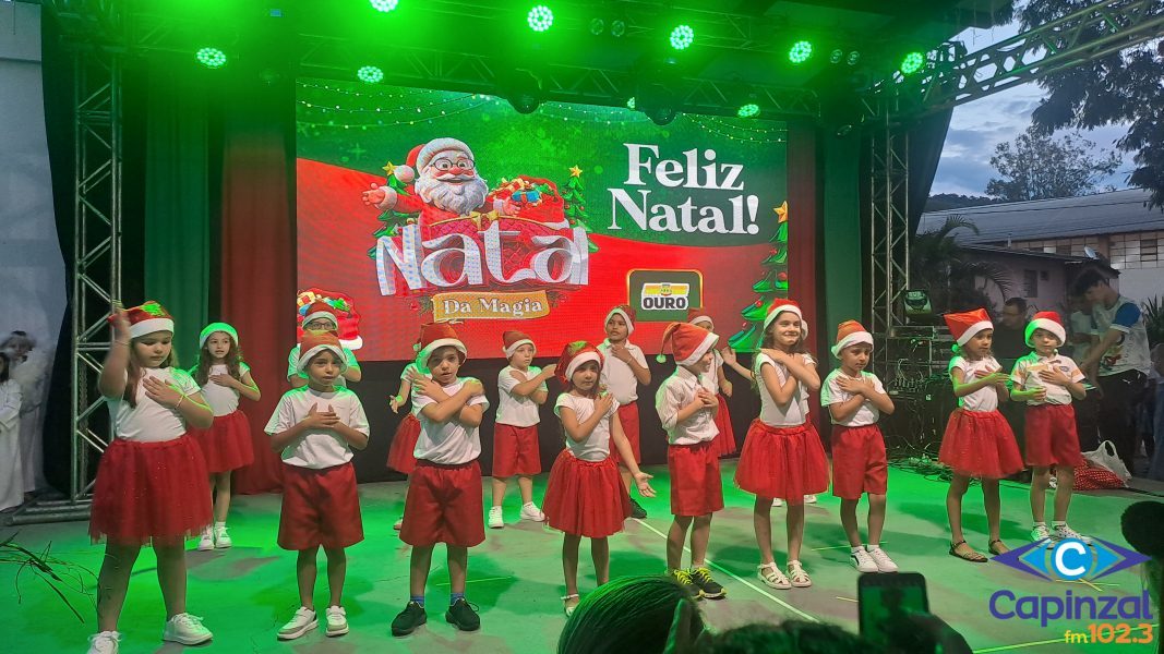 Natal da Magia 2025 segue nesta sexta-feira com apresentações culturais na Praça Pio XII