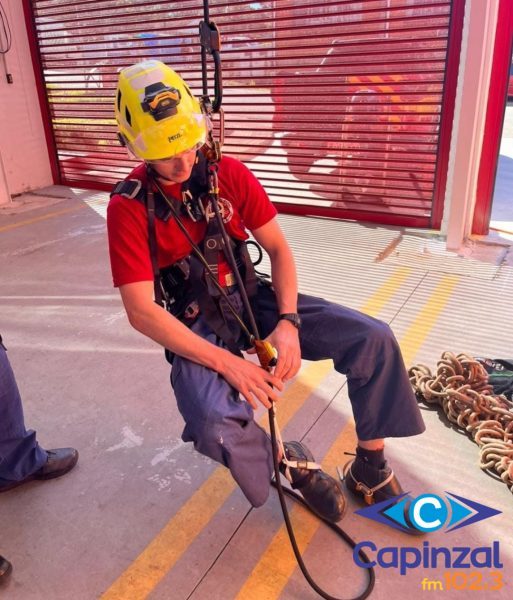 Corpo de Bombeiros de Capinzal recebe novos equipamentos para operações com cordas