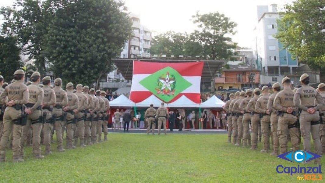Formatura marca ingresso de 328 novos soldados na Polícia Militar