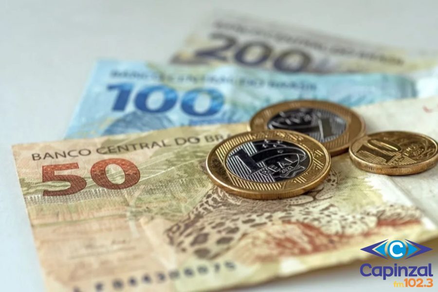 Novo salário mínimo será de R$ 1.621 em 2026