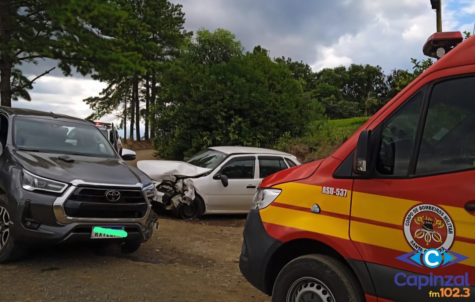 Caminhonete furtada se envolve em acidente durante perseguição e deixa um ferido em Peritiba