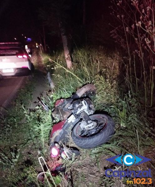Motociclista fica ferido após fugir de abordagem da Polícia Militar e sofrer queda na SC-135