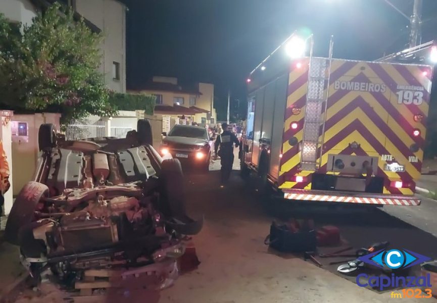 Mulher morre após colisão entre três veículos em Videira