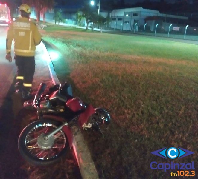 Motociclista morre e adolescente fica gravemente ferida em colisão na BR-282, em Erval Velho