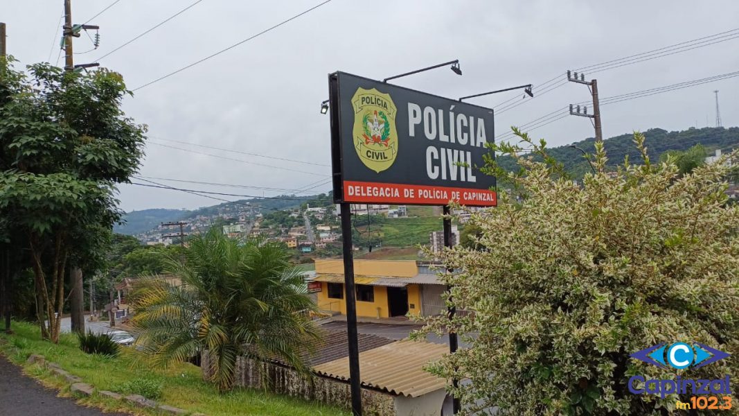 OUÇA: Delegada afirma que investigação entra na fase final após apresentação do suspeito de matar o próprio pai em Capinzal