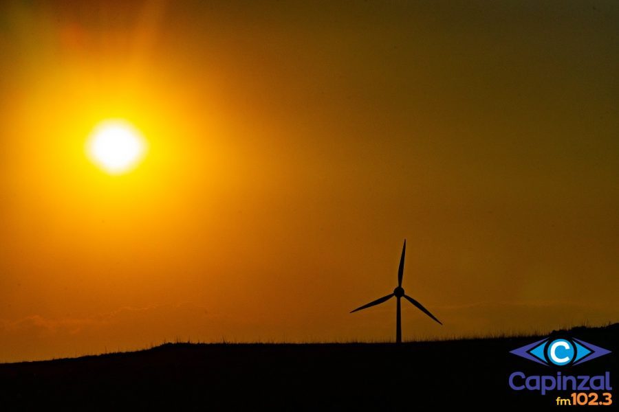 Calor acima dos 35°C e temporais marcam a semana em Santa Catarina