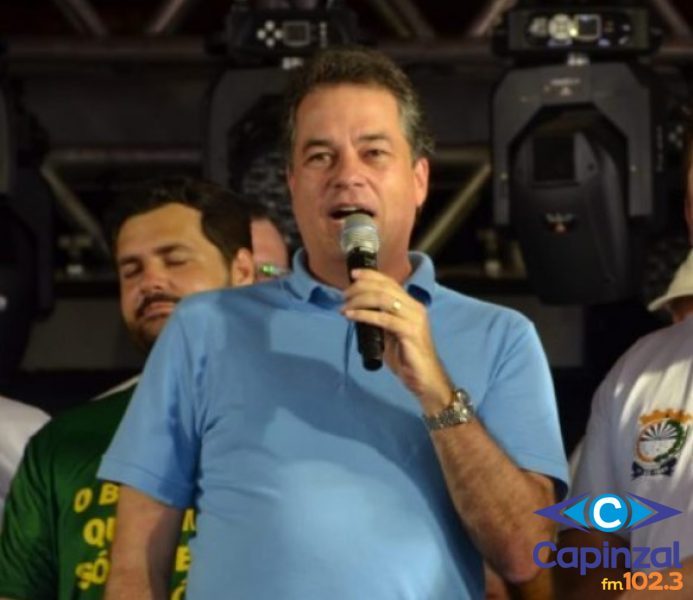 VÍDEO: Deputado Rodrigo Minotto garante emenda de R$ 350 mil para compra de livros da Jornada Literária em Capinzal