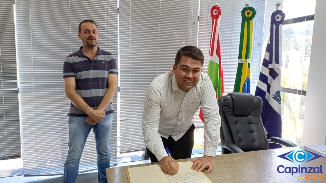 VÍDEO: Vice-prefeito Tiago de Oliveira Luz assumirá a Prefeitura de Capinzal