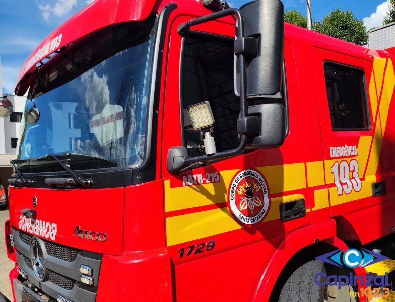 Incêndio atinge máquina de pintura em empresa às margens da SC-150, em Capinzal