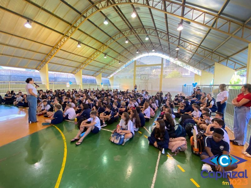 OUÇA: Escola de Educação Básica Belisário Pena inicia ano letivo de 2026 com acolhimento e entusiasmo