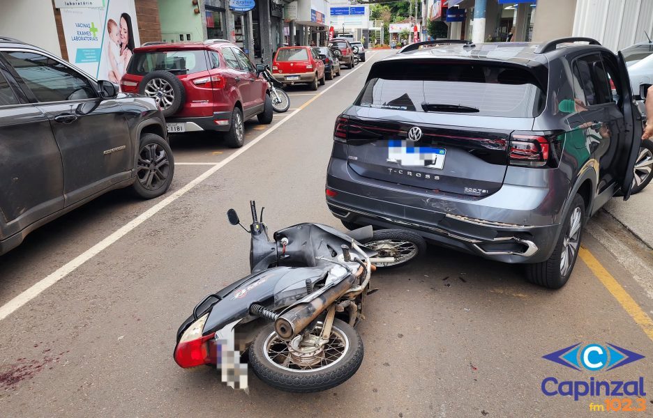Colisão entre carro e motoneta deixa homem ferido em Capinzal