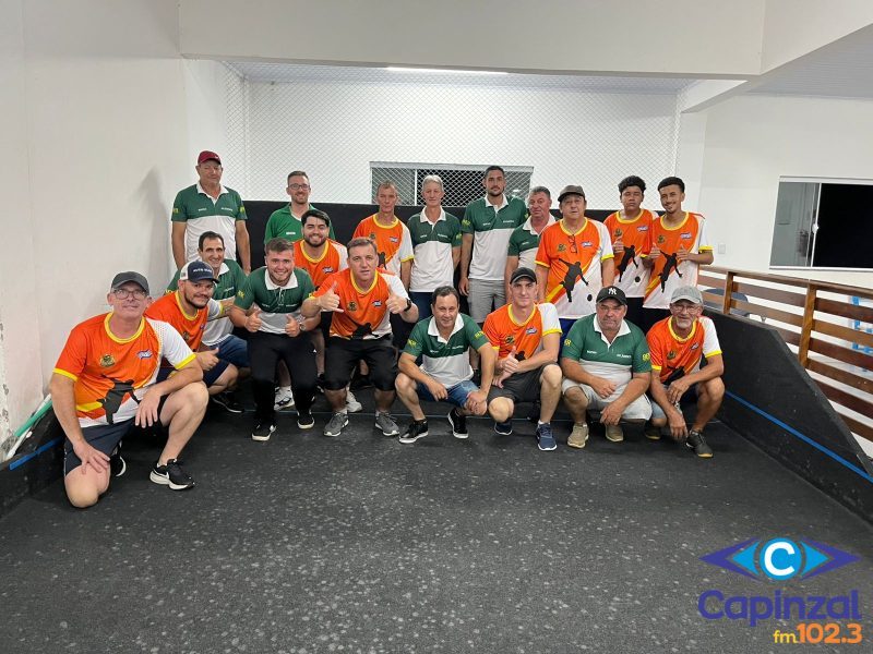 Municipal de Bocha de Capinzal começa com três confrontos e partidas equilibradas