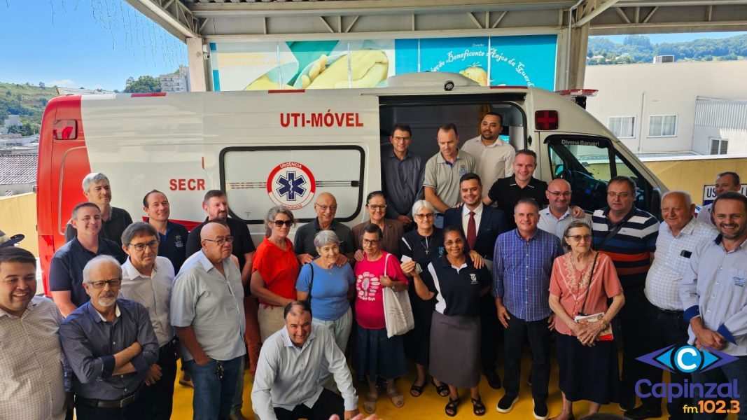 VÍDEO: Ambulância UTI móvel é entregue no Hospital Nossa Senhora das Dores e reforça atendimento a pacientes graves na região