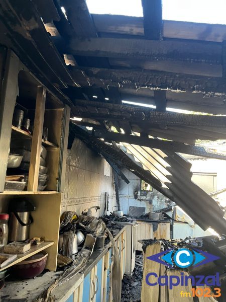 Incêndio atinge residência no Oeste de SC