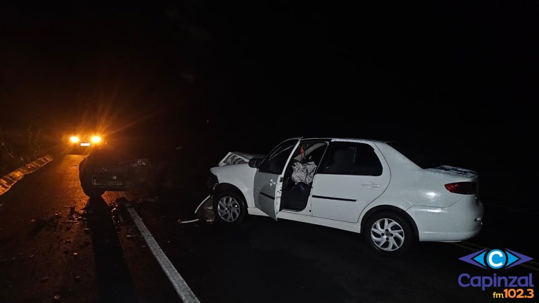 Colisão frontal foi registrada na SC-150, durante a madrugada, entre Lacerdópolis e Joaçaba
