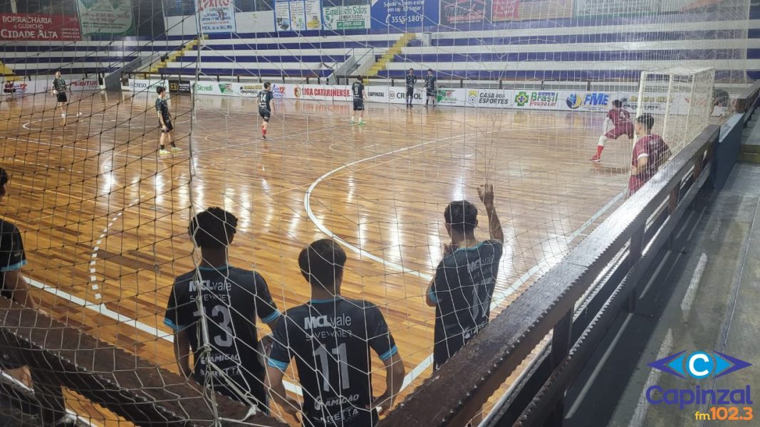 Capinzal Futsal/FME recebe SER Juventude/Futsal Lindóia, nesta noite, pelo Estadual Sub-18 LCF