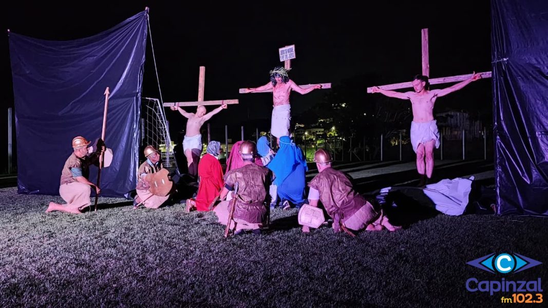 Encenação da Paixão de Cristo emociona público e supera expectativas no bairro São Cristóvão