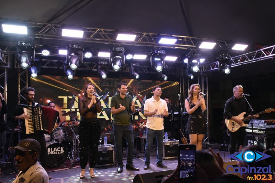 Ouro 63 anos – Show com Thaina e Thairine encantou o público no último sábado