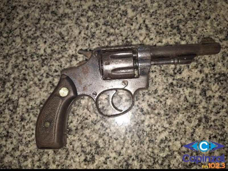 Homem é preso após ameaçar ex-companheira com arma de fogo em Herval d’Oeste