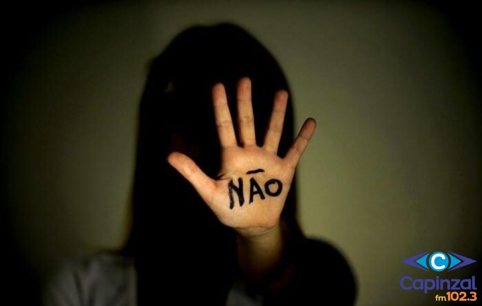 No Meio-Oeste, pai é condenado a mais de 73 anos de prisão por abusar sexualmente dos filhos e mãe recebe pena de mais de 37 anos por omissão