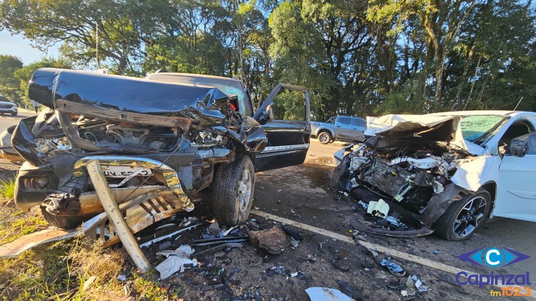 Acidente com três veículos deixa feridos na SC-150 em Capinzal