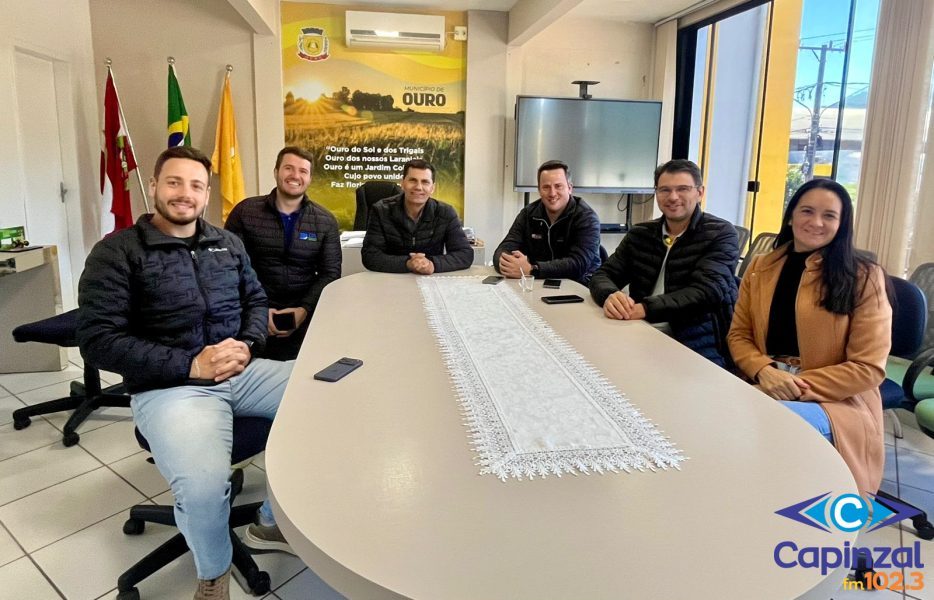 Administração Municipal de Ouro recebe novo presidente da CDL