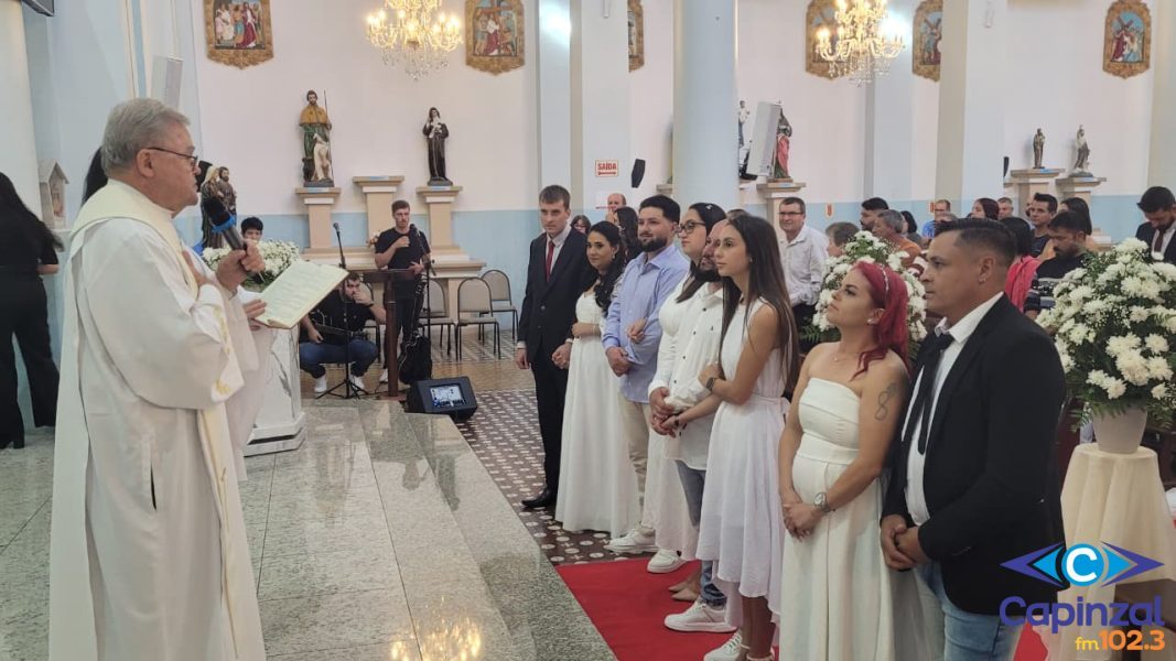 Pastoral Familiar promoveu mais uma edição do Casamento Comunitário em Capinzal