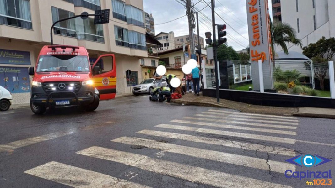 Dois acidentes são registrados quase simultaneamente no mesmo cruzamento em Capinzal