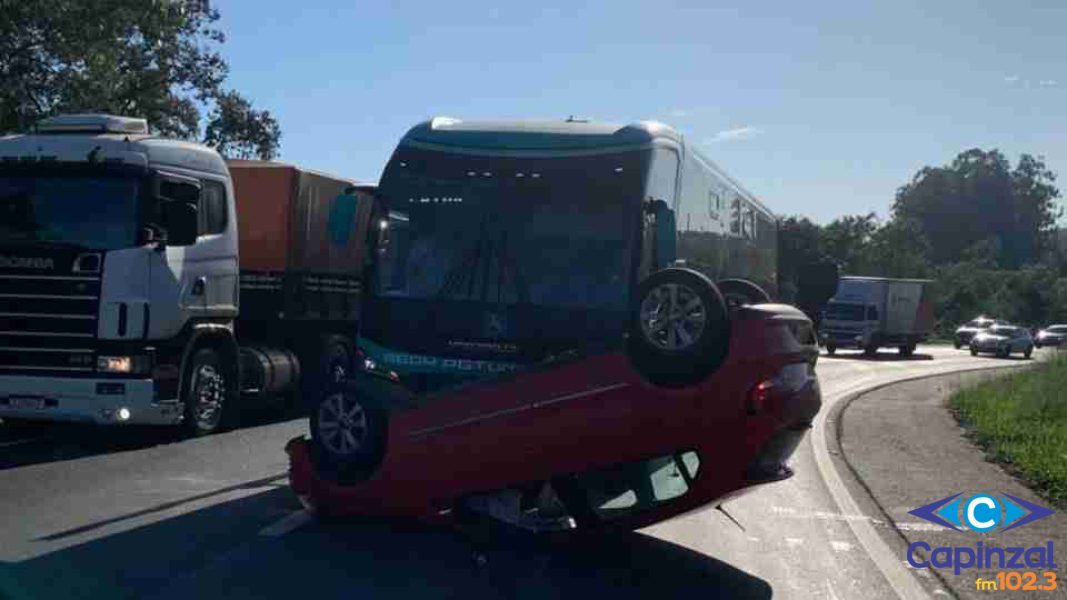 Veículo furtado em Concórdia é recuperado após perseguição e acidente no PR