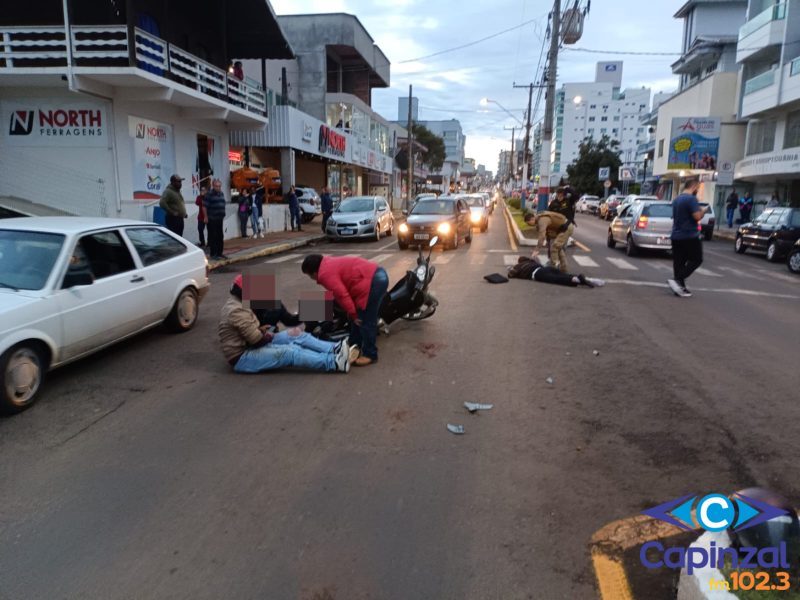 Homem é atropelado por motocicleta e três pessoas ficam feridas em Piratuba