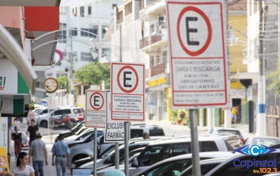 Parlamentares aprovam requerimento que cobra explicações sobre fiscalização do estacionamento rotativo em Capinzal