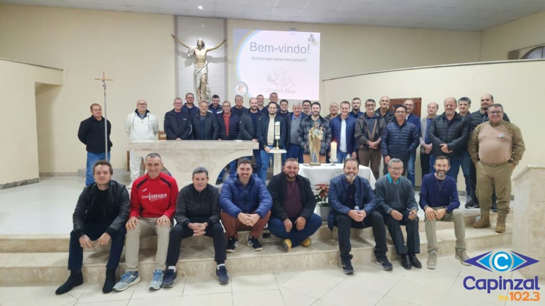Paróquia São Paulo Apóstolo realiza primeiro encontro do movimento Amo Pais em Ouro