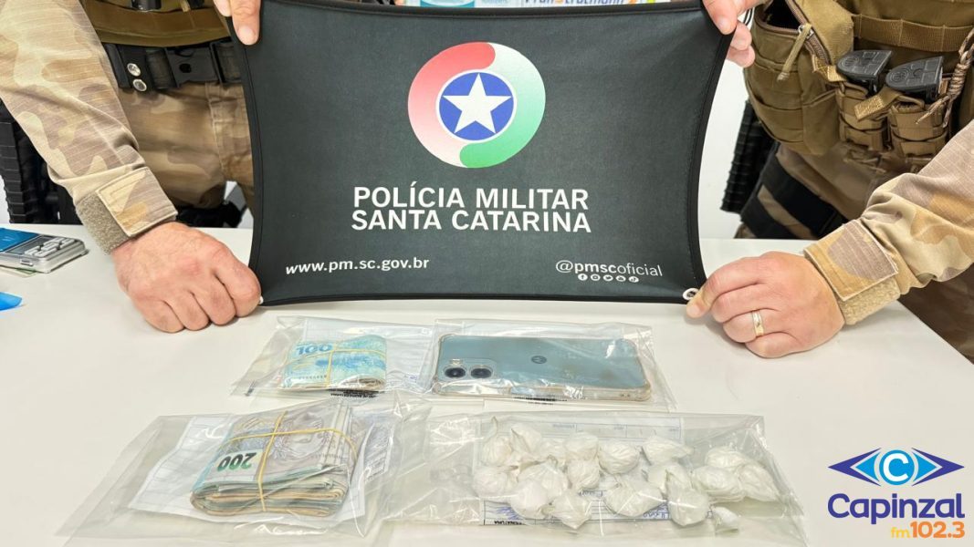 PM cumpre mandado de prisão e  apreende drogas em Água Doce