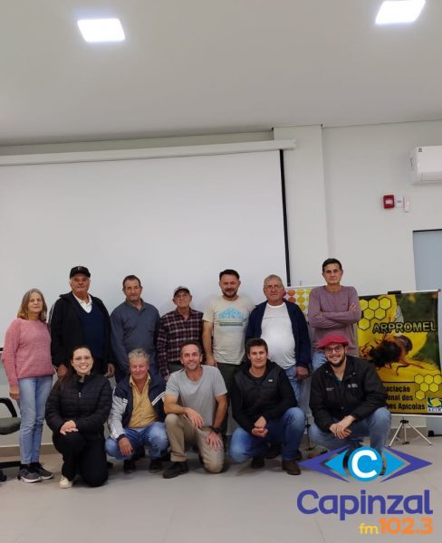 Núcleo dos Apicultores e Meliponicultores da ACIRP destaca participação em Congresso Brasileiro de Apicultura e debate ações para fortalecimento do setor
