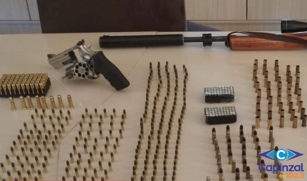 Polícia Civil descobre arsenal de armas e munições no interior de Presidente Castello Branco