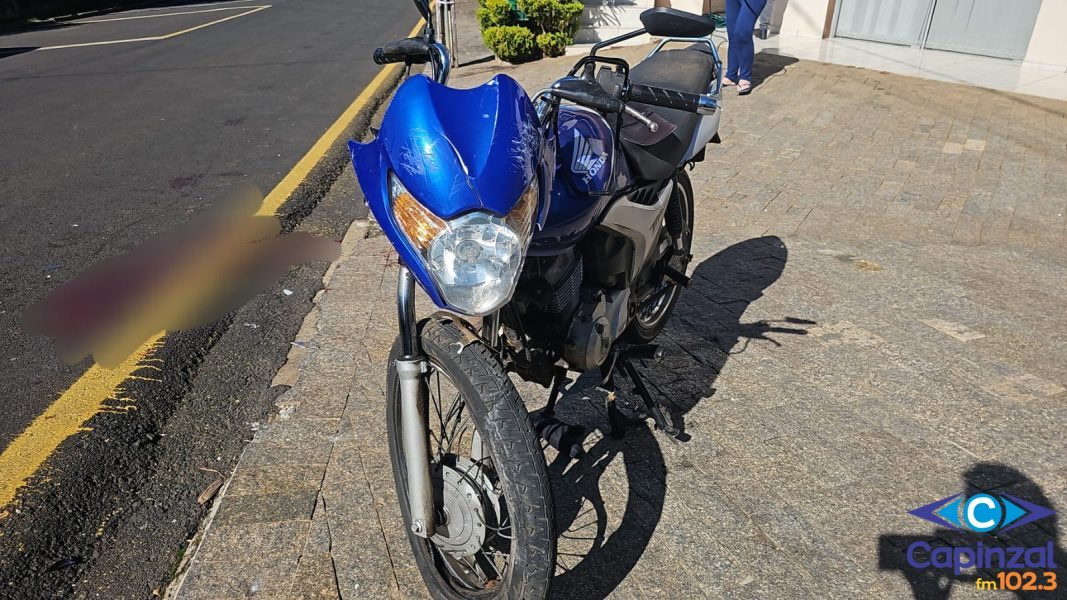 Motociclista fica gravemente ferido após colisão com micro-ônibus do transporte escolar em Capinzal