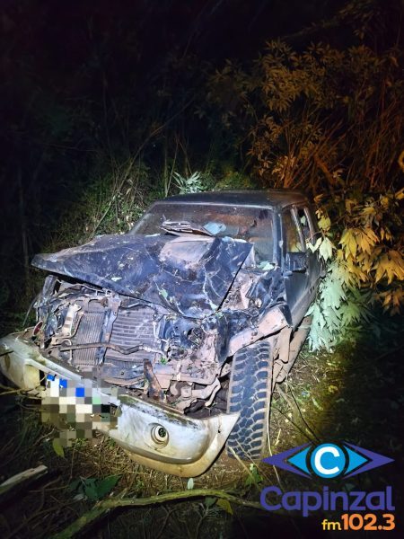 Motorista fica ferido após saída de pista na SC-150, em Luzerna