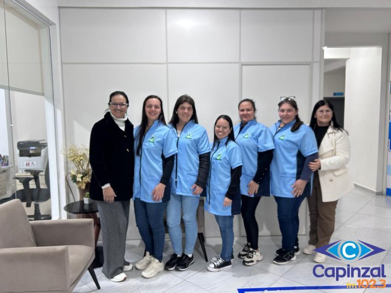 Secretaria de Saúde de Zortéa entrega novos jalecos para Agentes Comunitárias de Saúde