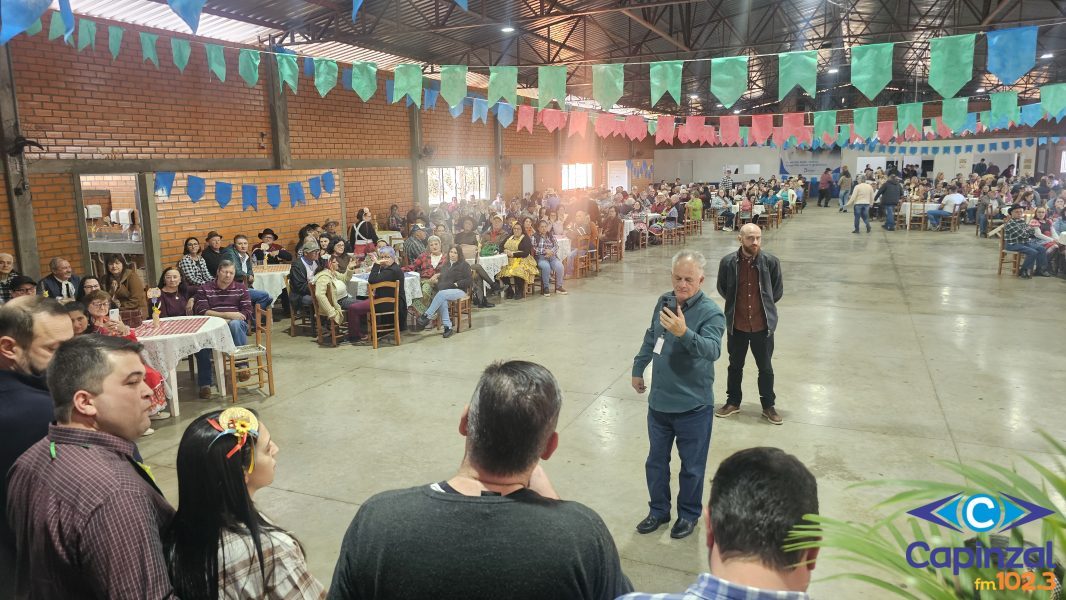 Festa Junina da Melhor Idade reúne grande público e muita animação em Capinzal