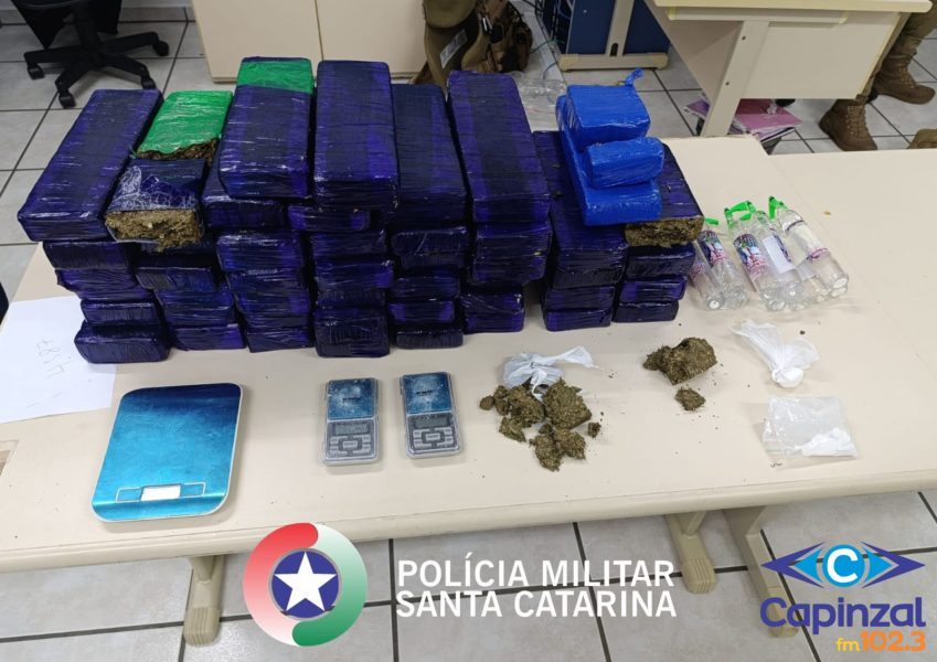 Polícia Militar desarticula ponto exclusivo de tráfico e apreende cerca de 30 quilos de maconha