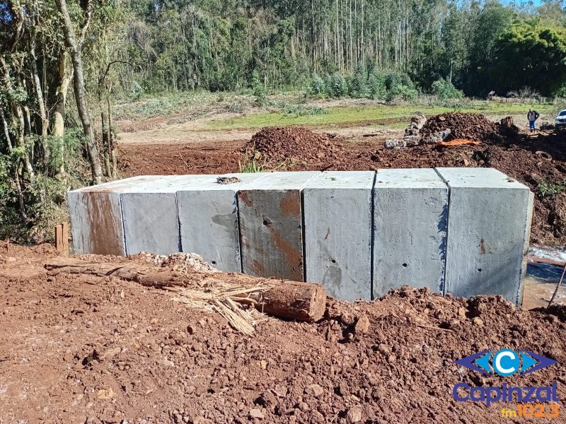 Secretaria de Obras inicia implantação de galerias na Ponte da Comunidade Pocinhos