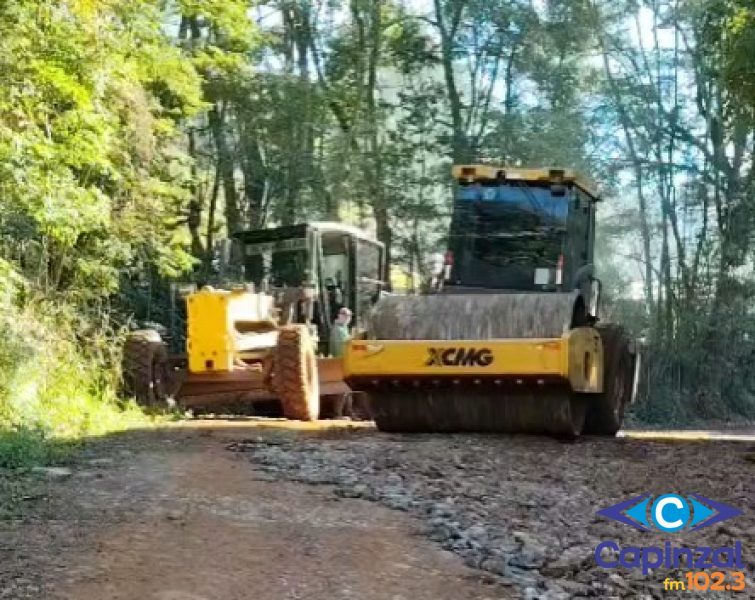 Secretário atualiza atividades da Secretaria de Obras de Ouro