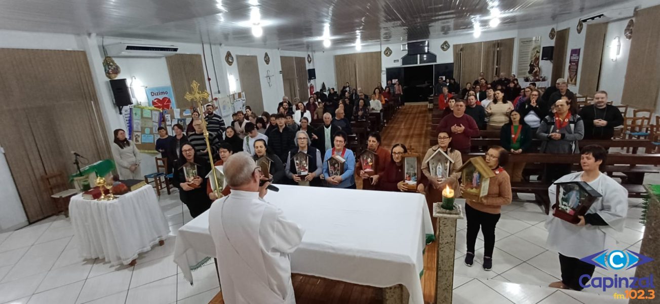 Realizado o encerramento do tríduo em preparação à festa dos 43 anos da Vila Sete de Julho e da padroeira